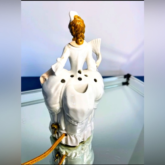 Victorian Style 1950s Era German Boudoir Perfume Lamp - Picture 3 of 12